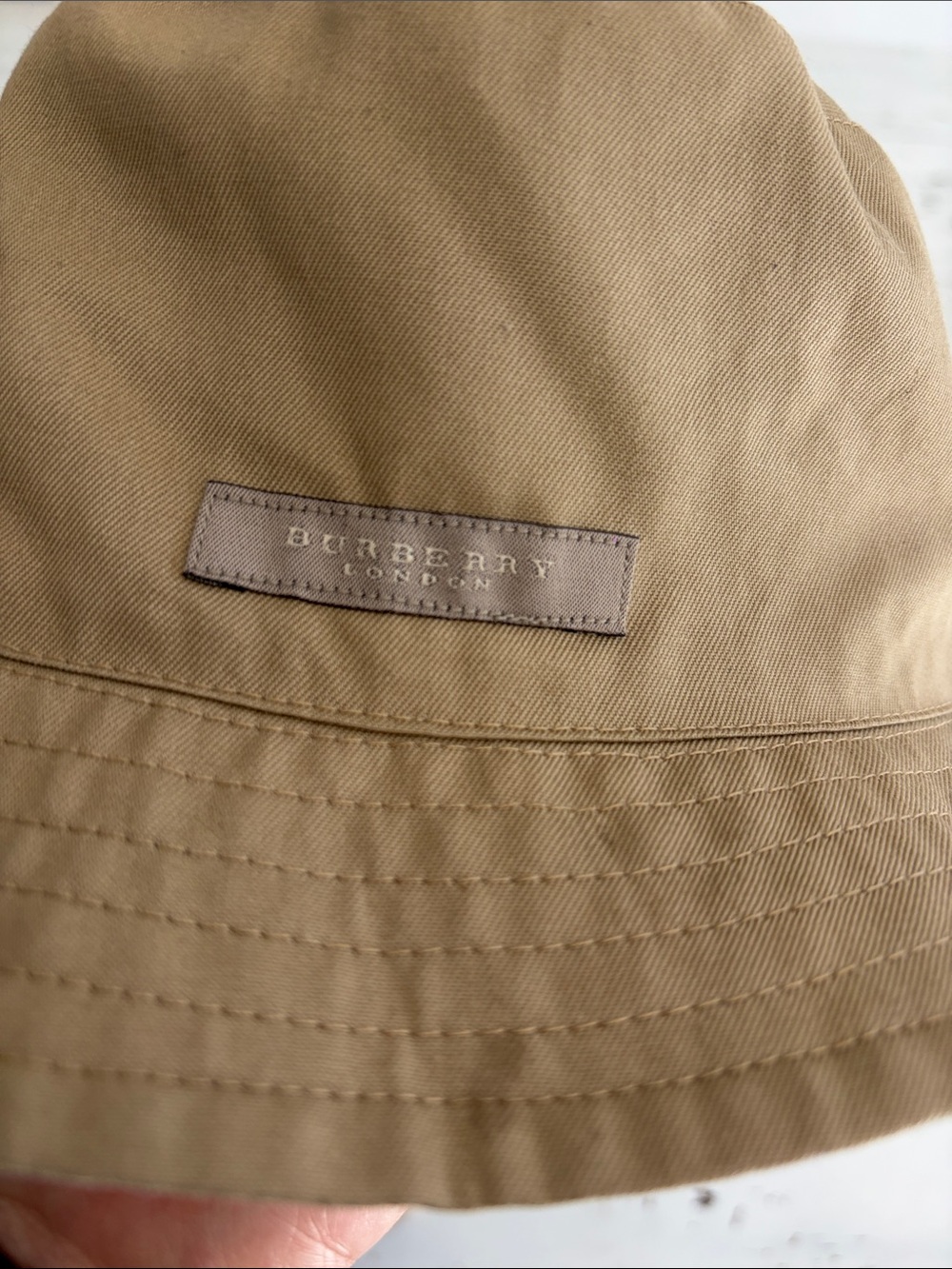 Burberry London Reversible Bucket Hat - Picture 3 of 6